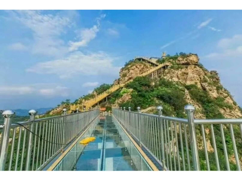 玻璃吊橋
